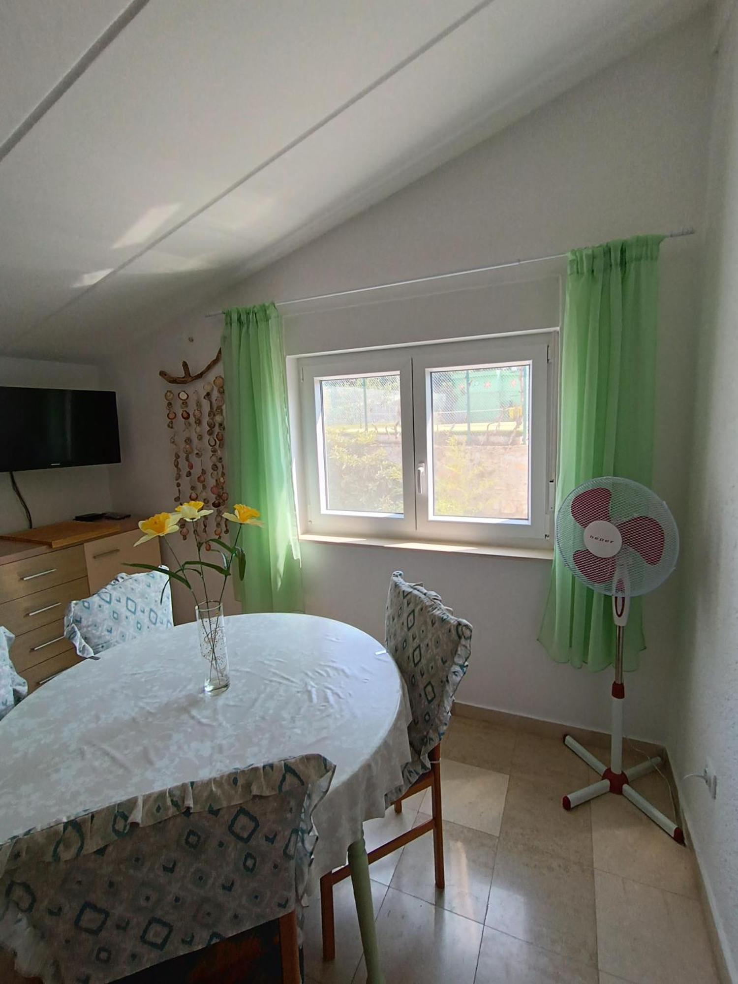 Levak Apartments - Apt. 1 Pjescana Uvala Eksteriør bilde