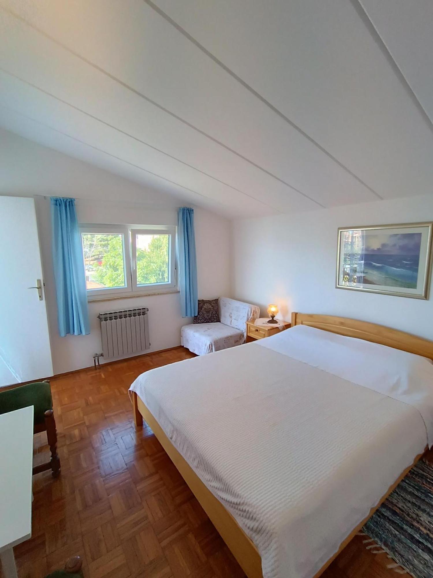 Levak Apartments - Apt. 1 Pjescana Uvala Eksteriør bilde